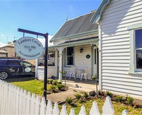 Lambert Cottage Accommodation - Accommodation ACT 0
