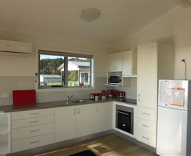 Bronzewing Cottages - Accommodation ACT 2