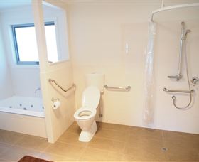 Bronzewing Cottages - Accommodation ACT 5