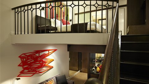 Royce Hotel - Accommodation ACT 3