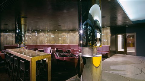 Royce Hotel - Accommodation ACT 5