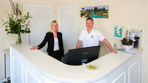 Howlong Country Golf Club & Motel - Accommodation ACT 1