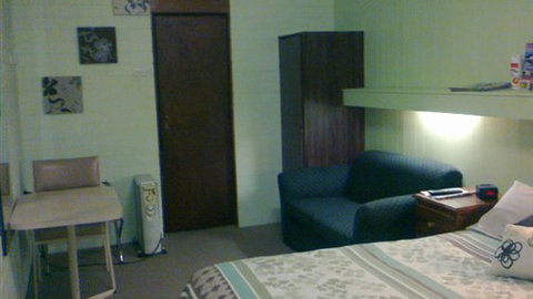 Millers Cottage Motel - Accommodation ACT 1