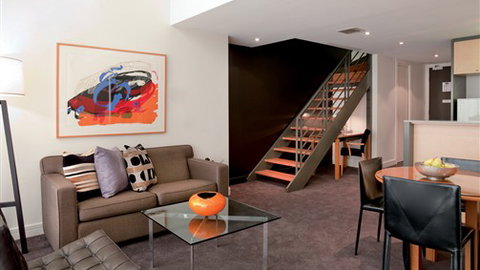 Adina Apartment Hotel Melbourne - Accommodation ACT 1