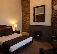 Quality Inn Heritage on Lydiard - Accommodation ACT