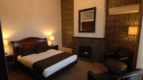 Quality Inn Heritage On Lydiard - Accommodation ACT 0