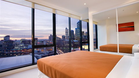 Melbourne Short Stay Apartments - On Whiteman - Accommodation ACT 1