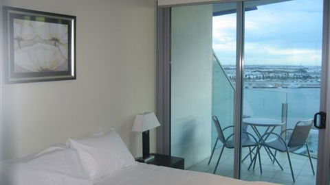 Apartments Melbourne Domain Docklands - Accommodation ACT 2