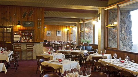 Falls Creek Hotel - Accommodation ACT 1