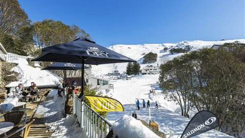 Falls Creek Hotel - Accommodation ACT 5