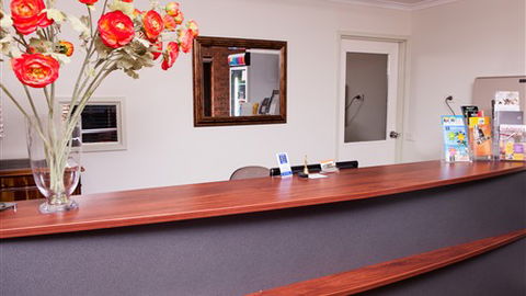Advance Motel - Accommodation ACT 2