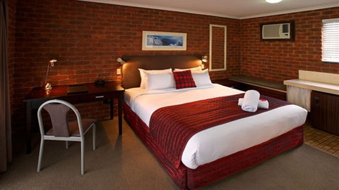 Admiral Motor Inn - Accommodation ACT 1