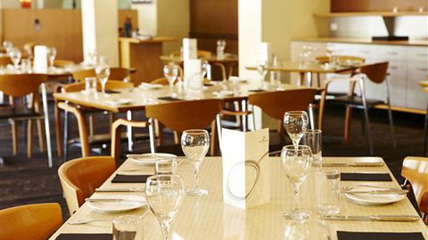 Quality Hotel On Olive - Accommodation ACT 6