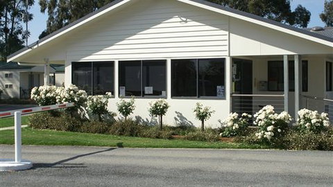 Boomerang Way Tourist Park - Accommodation ACT 1
