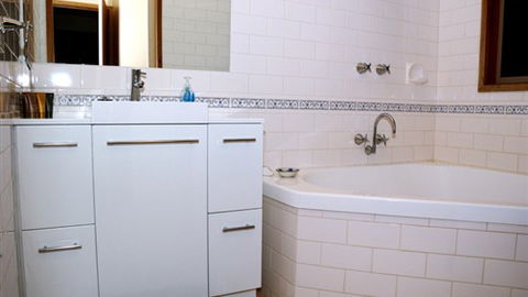Alpine Country Cottages: Studio 3 - Accommodation ACT 1