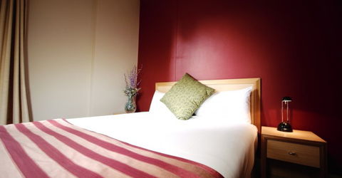 Hotel Coronation - Accommodation ACT 2