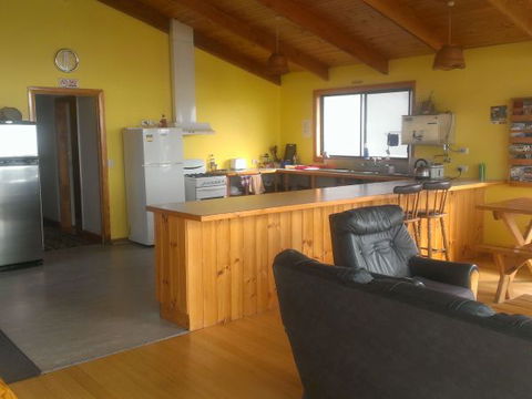 Bridport Seaside Lodge - Accommodation ACT 4