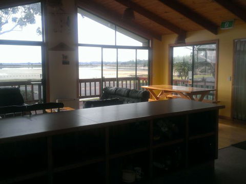 Bridport Seaside Lodge - Accommodation ACT 6