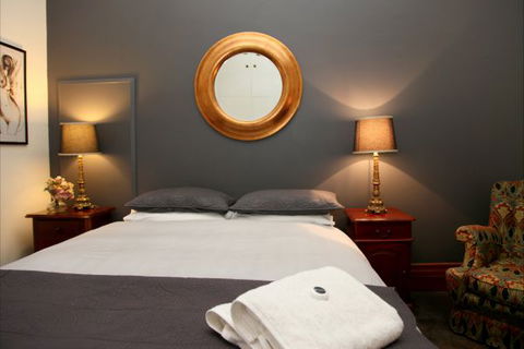 Apartments On-The-Park: The Studio - Accommodation ACT 1
