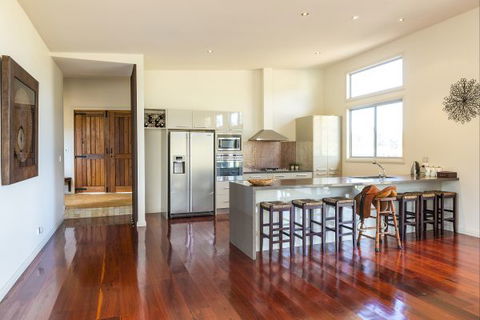 Elderslie House - Accommodation ACT 138