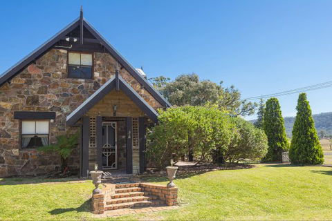 Elderslie House - Accommodation ACT 157