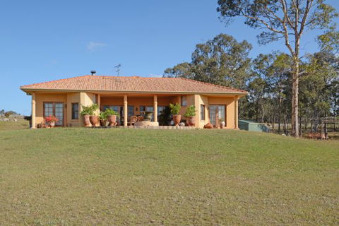 Elderslie House - Accommodation ACT 89