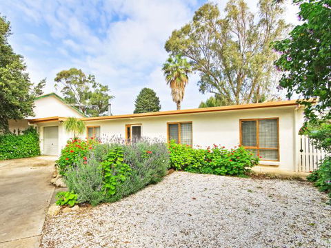 Century 21 SouthCoast: Moana Blue - Accommodation ACT 4