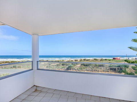 Century 21 SouthCoast: Moana Blue - Accommodation ACT 13