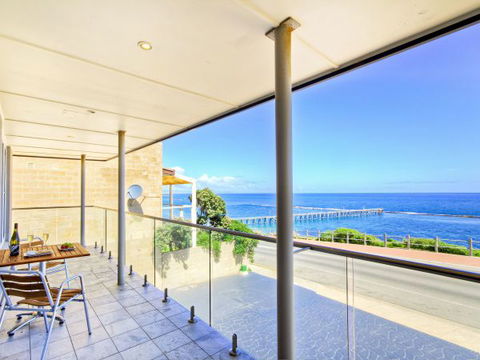 Century 21 SouthCoast: Moana Blue - Accommodation ACT 46