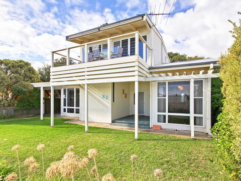 Century 21 SouthCoast: Moana Blue - Accommodation ACT 55
