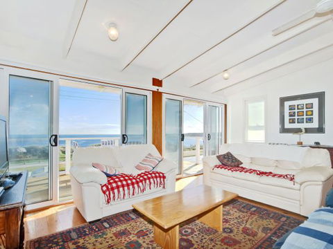 Century 21 SouthCoast: Moana Blue - Accommodation ACT 58