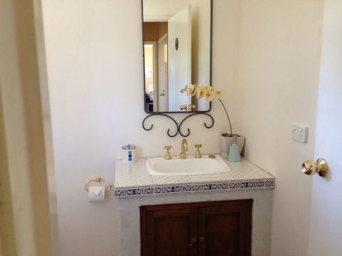 Elderslie House - Accommodation ACT 68