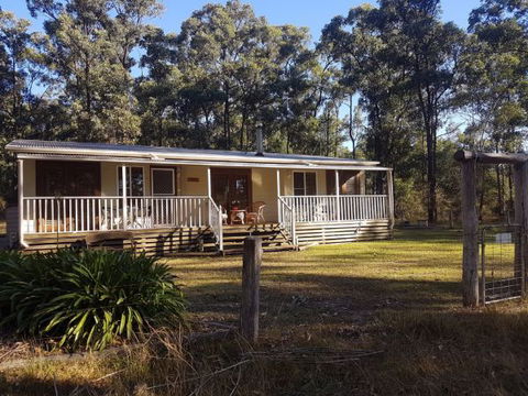 Dandaloo Cottage - Accommodation ACT 0