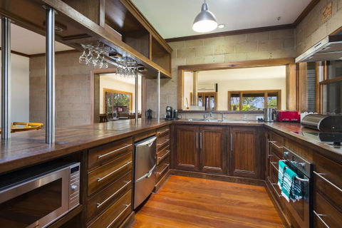 Elderslie House - Accommodation ACT 99