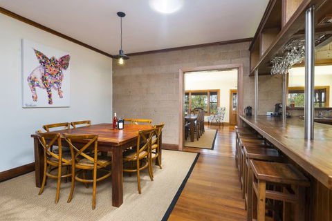 Elderslie House - Accommodation ACT 100