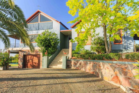 Elderslie House - Accommodation ACT 81