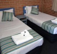 The Oaks Hotel Motel  - Accommodation ACT