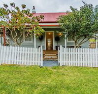 Hindmarsh Park Holiday Cottage - Accommodation ACT