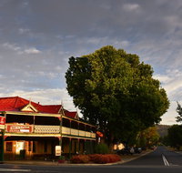 Royal Hotel Cooma - Accommodation ACT