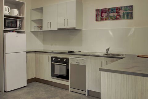 Spalding Lodge Unit 16 - Accommodation ACT 261