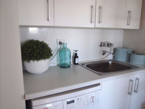 Spalding Lodge Unit 16 - Accommodation ACT 31