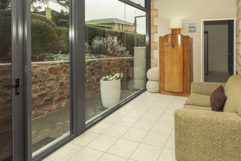 Spalding Lodge Unit 16 - Accommodation ACT 87