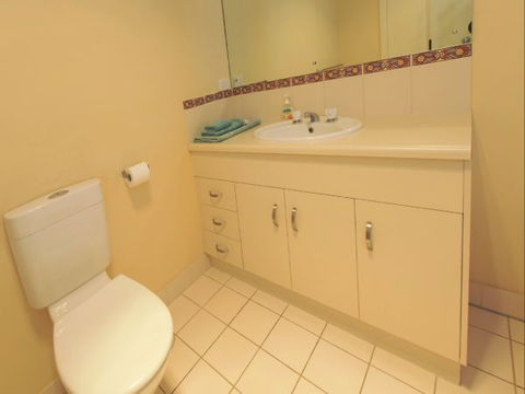 Spalding Lodge Unit 16 - Accommodation ACT 53