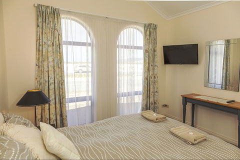Spalding Lodge Unit 16 - Accommodation ACT 137