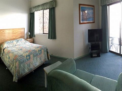 Spalding Lodge Unit 16 - Accommodation ACT 166