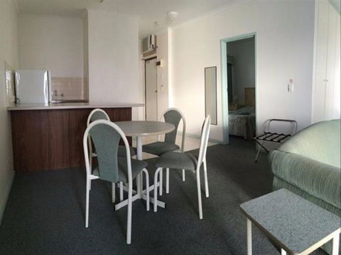 Spalding Lodge Unit 16 - Accommodation ACT 167