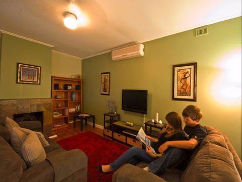 Spalding Lodge Unit 16 - Accommodation ACT 34