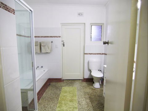 Spalding Lodge Unit 16 - Accommodation ACT 133