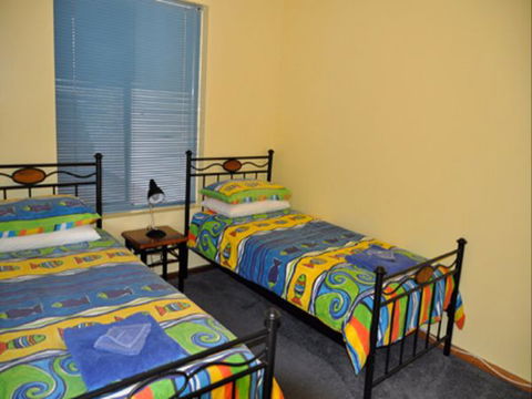 Spalding Lodge Unit 16 - Accommodation ACT 236