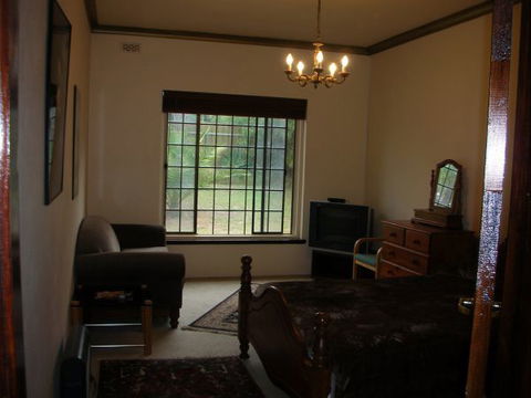 Spalding Lodge Unit 16 - Accommodation ACT 281